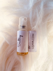 Sultry ~ Rich leather, warm honey, white thyme